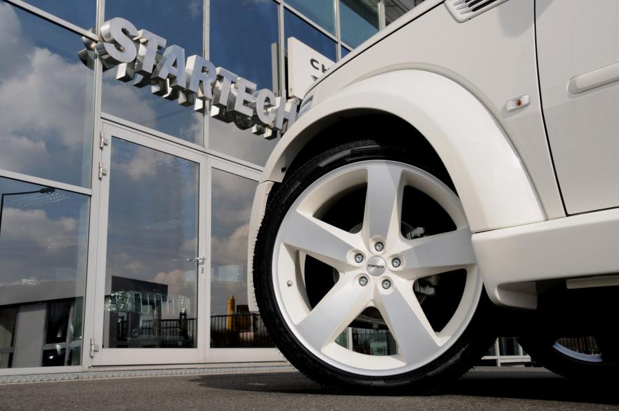  Dodge Nitro by Startech 2006 года  (фото 27 из 32)
